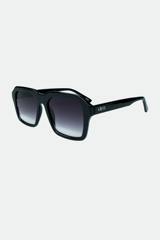 Otra "Lennox" Sunglasses - Black/Smoke