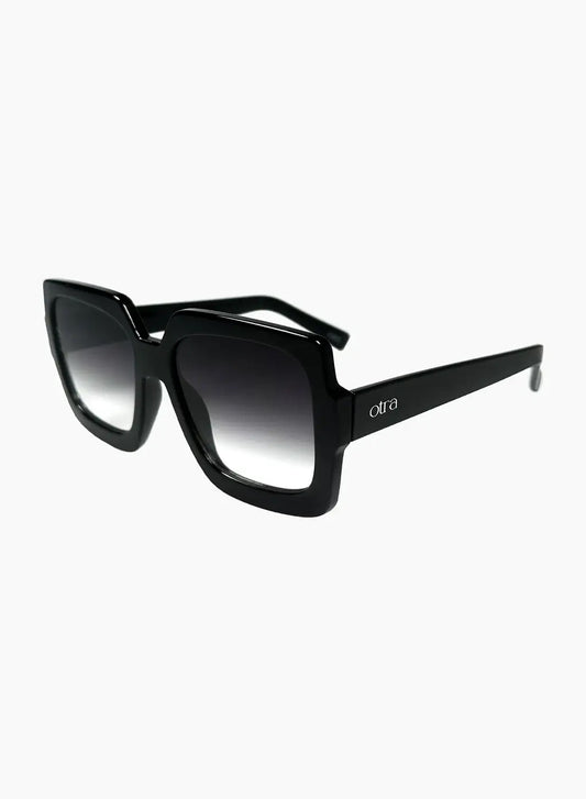 Otra "Luna" Sunglasses - Black/Smoke