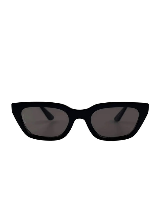 Otra "Nove" Sunglasses - Black/Smoke