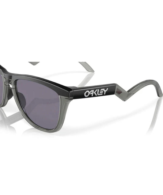 Oakley Mens Frogskins HYBRID MATTE BLACK W/ PRIZM GREY