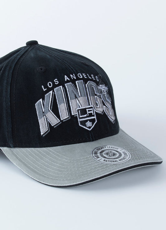 Majestic NHL Los Angeles Kings Arch Champ Deadstock